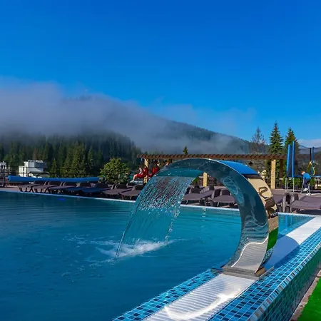 Gold Palace Wellness & 2* Bukovel