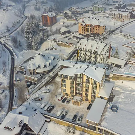 Gold Palace Wellness & 2* Boekovel