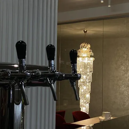 Gold Palace Wellness & Отель 2*