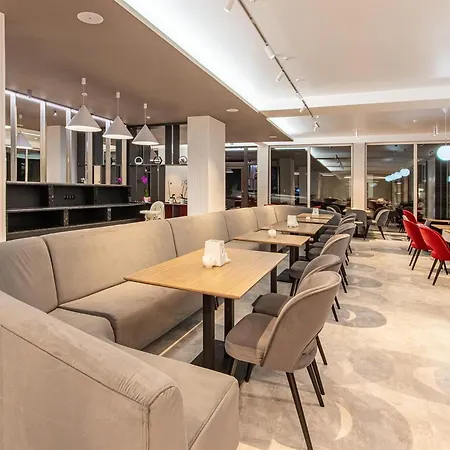 Gold Palace Wellness & Буковель