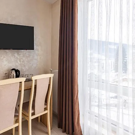 Gold Palace Wellness & 2* Bukovel