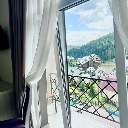 Gold Palace Wellness & Bukovel