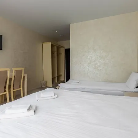 Gold Palace Wellness & 2* Bukovel