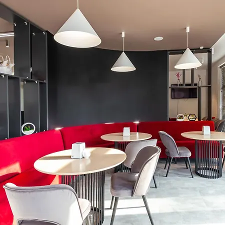 Gold Palace Wellness &