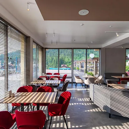 Gold Palace Wellness &