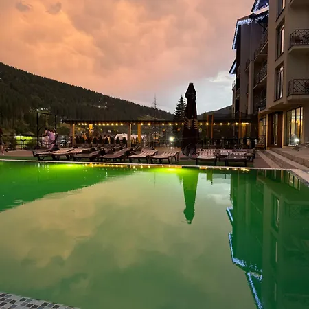 Gold Palace Wellness & 2* Bukovel
