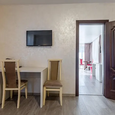 Gold Palace Wellness & Hotell