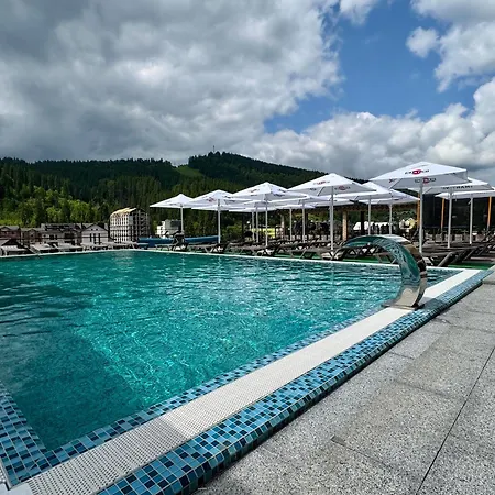 Gold Palace Wellness & 2*