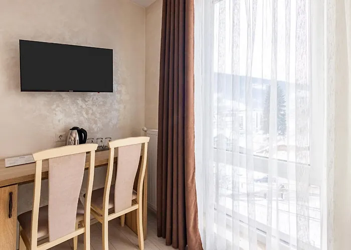 Gold Palace Wellness & 2* Boekovel