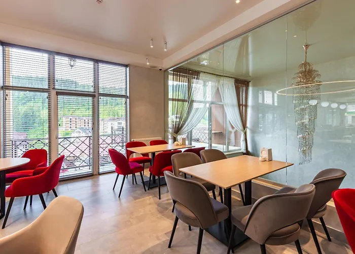 Gold Palace Wellness & 酒店 布克维