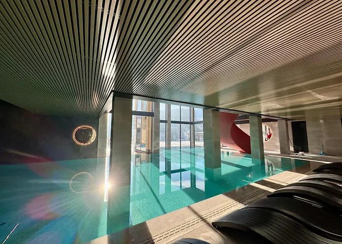 Gold Palace Wellness & 布克维