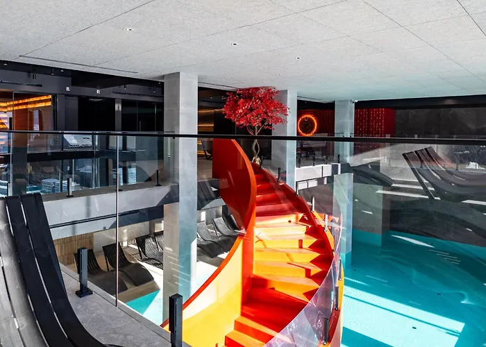 Gold Palace Wellness & Hotel