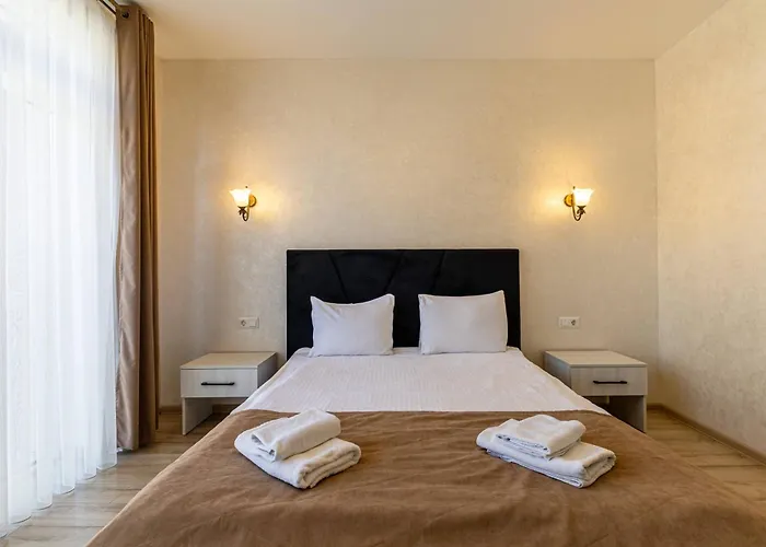 Gold Palace Wellness & 2*