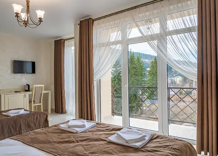 Gold Palace Wellness & 酒店