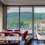 Gold Palace Wellness & Hotel 2*